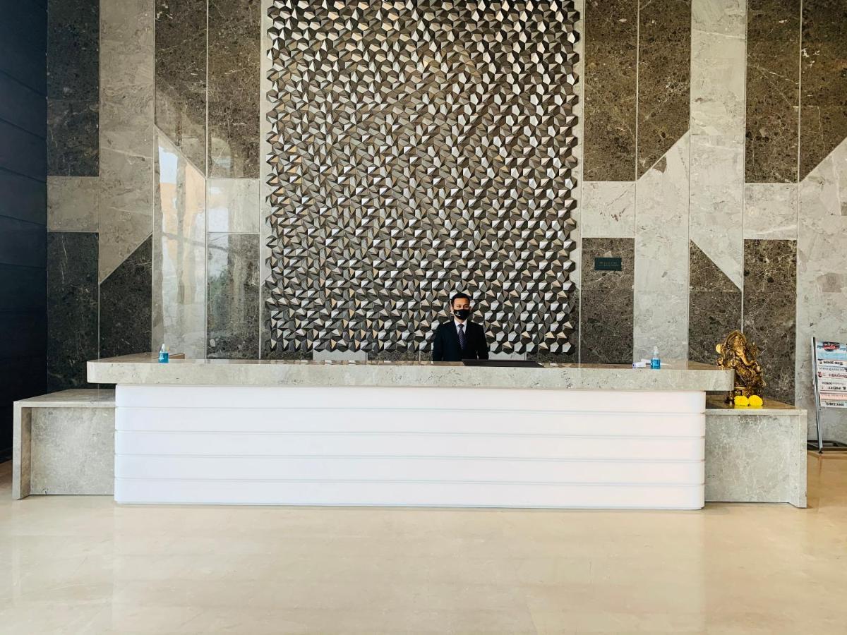 The Grand Arc Hotel & Convention Centre Shahjahanpur Экстерьер фото