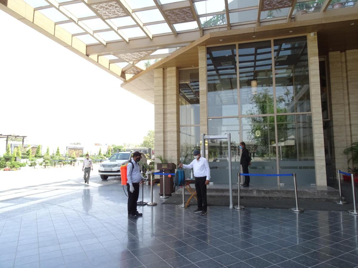 The Grand Arc Hotel & Convention Centre Shahjahanpur Экстерьер фото