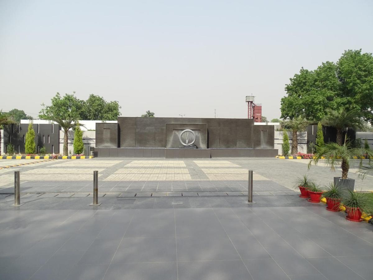 The Grand Arc Hotel & Convention Centre Shahjahanpur Экстерьер фото
