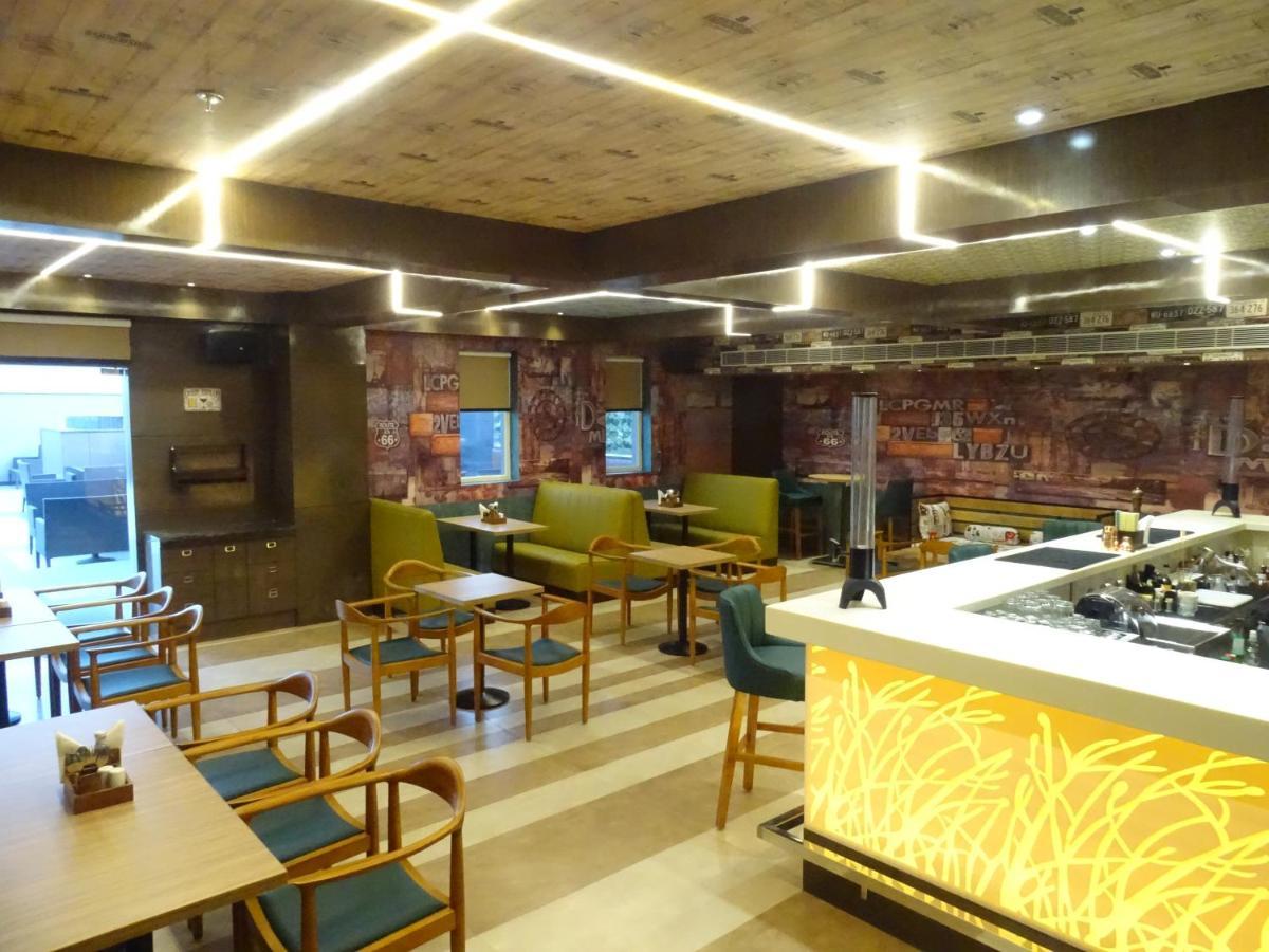 The Grand Arc Hotel & Convention Centre Shahjahanpur Экстерьер фото