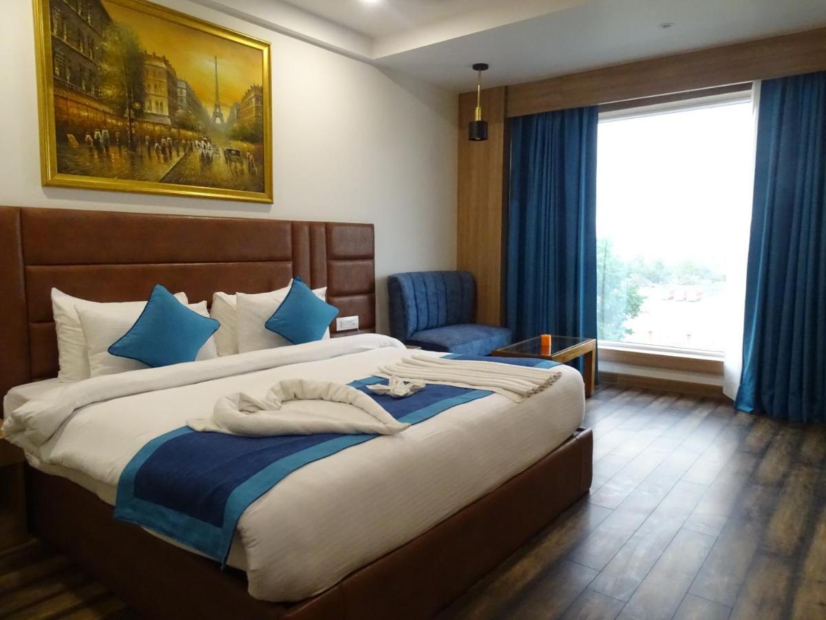 The Grand Arc Hotel & Convention Centre Shahjahanpur Экстерьер фото