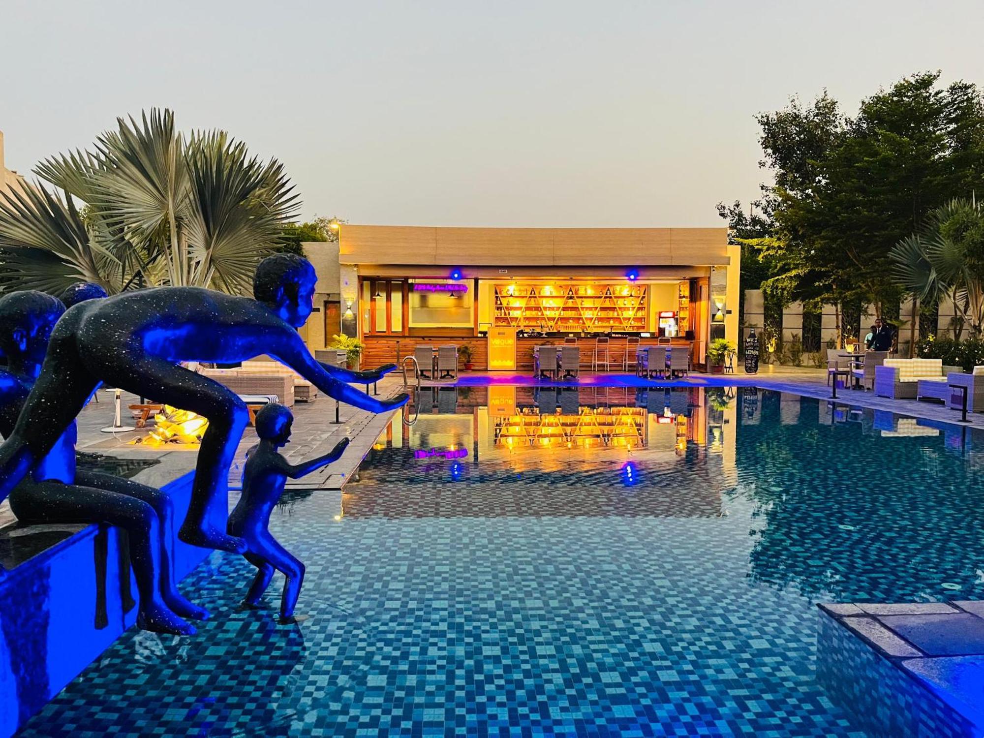 The Grand Arc Hotel & Convention Centre Shahjahanpur Экстерьер фото